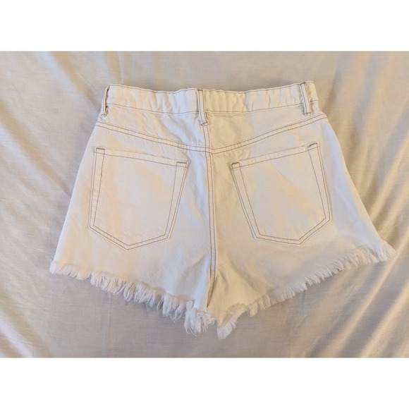 PacSun Women's Ripped High Waisted Festival Denim Shorts White Size 28 or medium - Picture 8 of 8